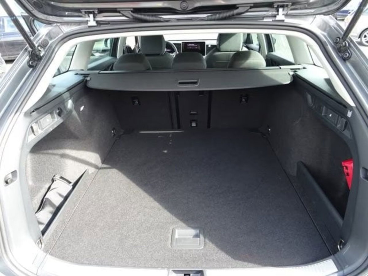 Volkswagen Passat 1.5 etsi act Passat 150cv dsg (12)