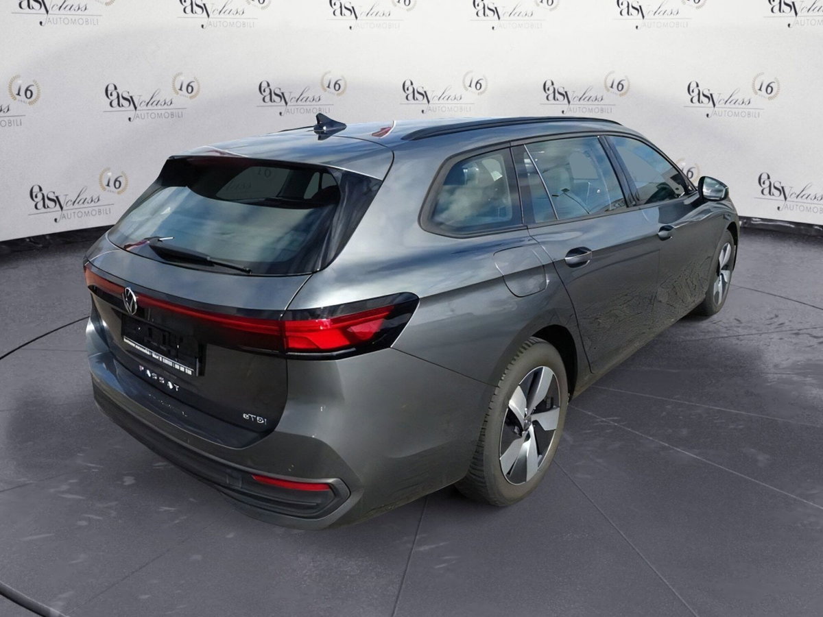 Volkswagen Passat 1.5 etsi act Passat 150cv dsg (2)