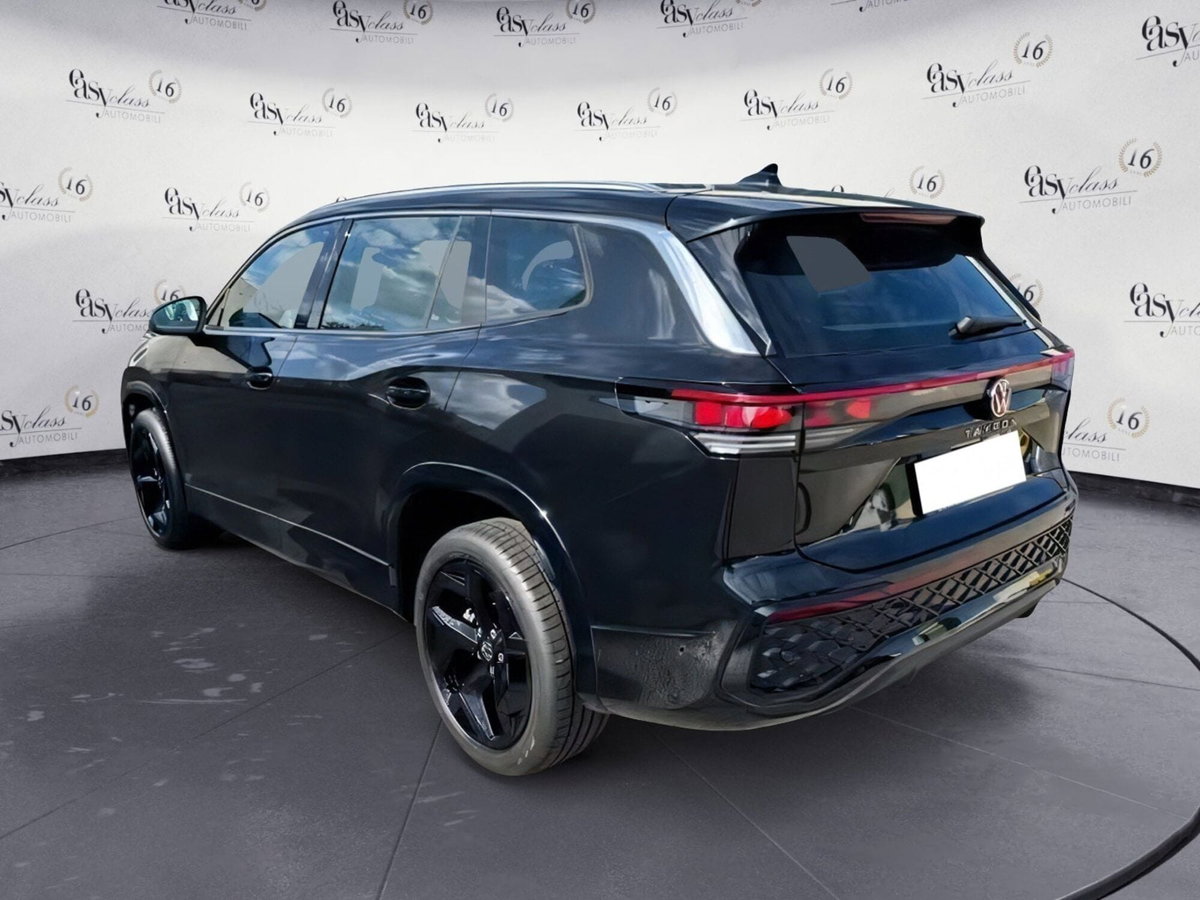 Volkswagen Tayron 1.5 tsi ehybrid R-Line 204cv dsg (2)