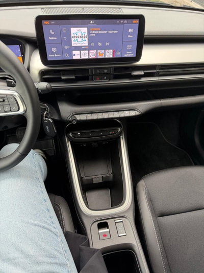 Jeep Avenger 1.2 turbo e-hybrid mhev Altitude fwd 110cv edct6 (13)