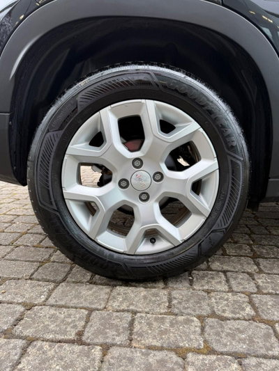 Jeep Avenger 1.2 turbo e-hybrid mhev Altitude fwd 110cv edct6 (5)
