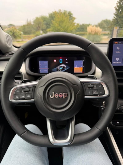 Jeep Avenger 1.2 turbo e-hybrid mhev Altitude fwd 110cv edct6 (9)