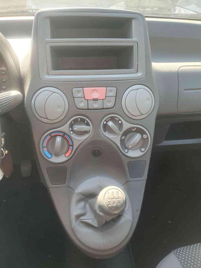 Fiat Panda 1.1 Active (7)