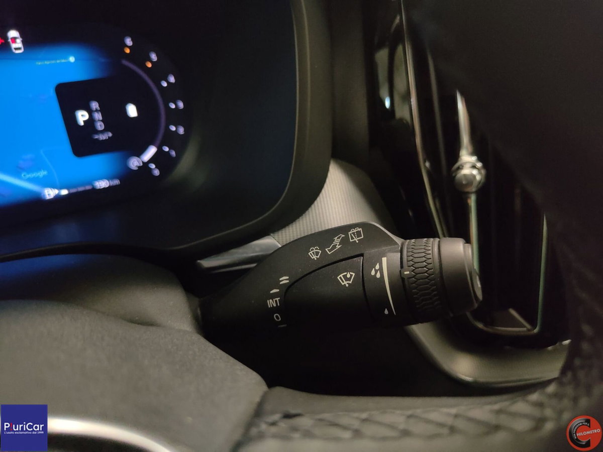 Volvo XC60 B4 (d) AWD Geartronic R-design N1 (20)