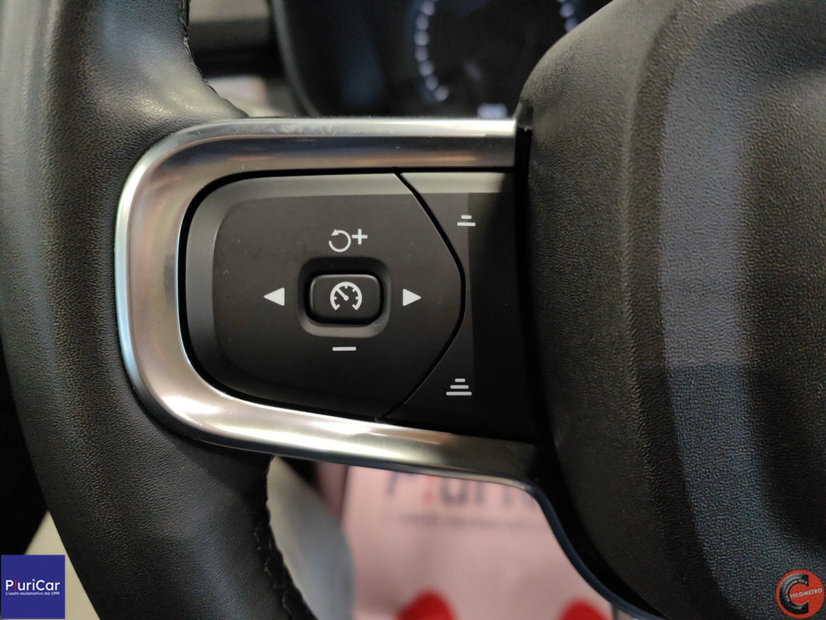 Volvo XC40 T5 Recharge Plug-in Hybrid Inscription Expression (17)