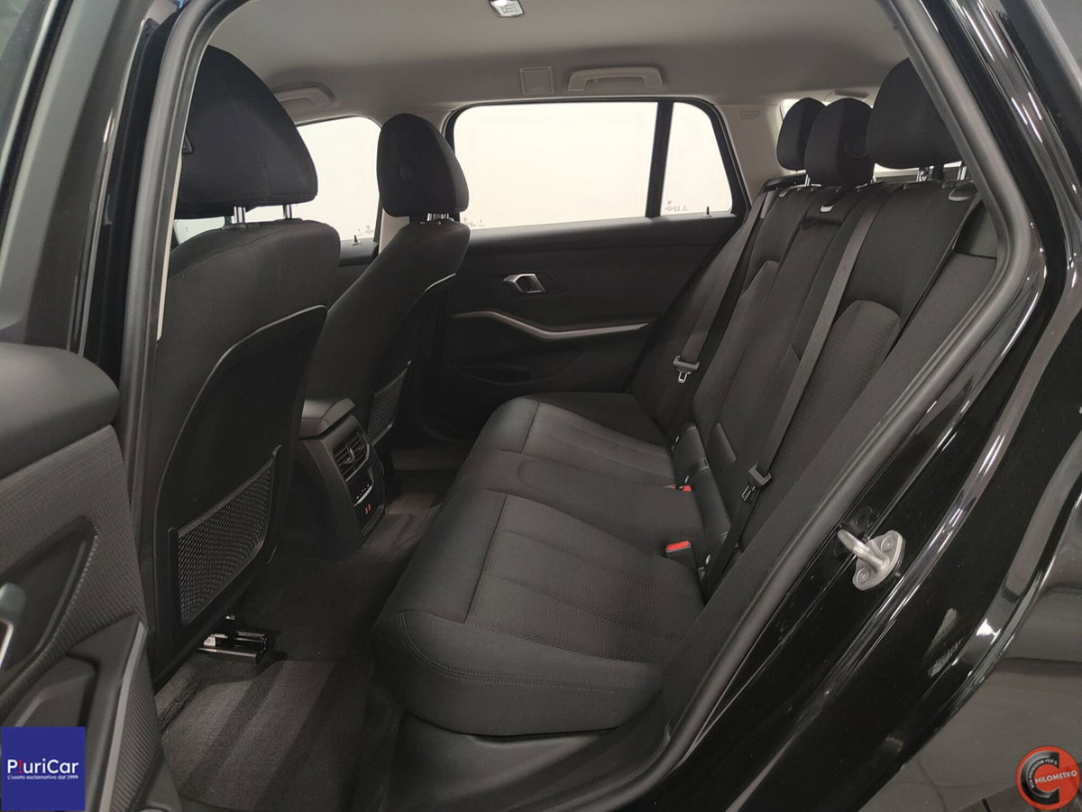 BMW Serie 3 Touring 318d  mhev 48V auto (5)
