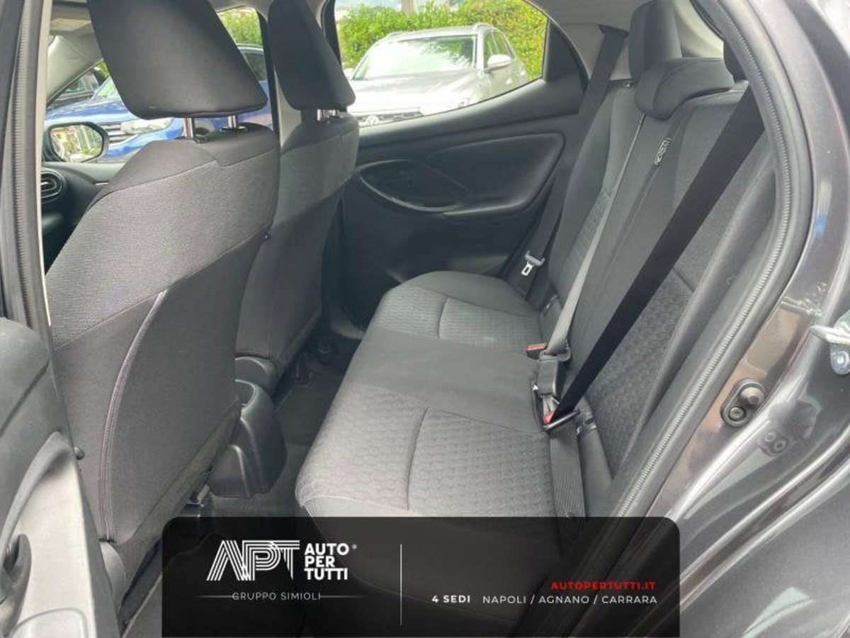 Toyota Yaris 1.0 5 porte Trend (15)
