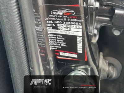 Toyota Yaris 1.0 5 porte Trend (17)
