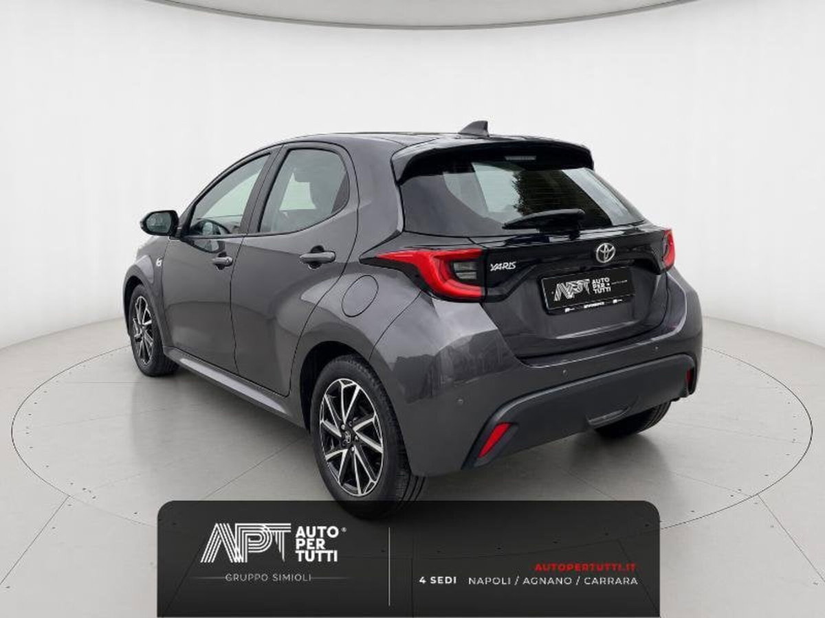 Toyota Yaris 1.0 5 porte Trend (4)