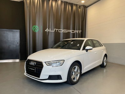 Audi A3 Sportback 35 TFSI Business (3)