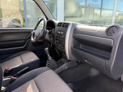Suzuki Jimny 1.3i 16V cat Cabrio 4WD JLX (16)