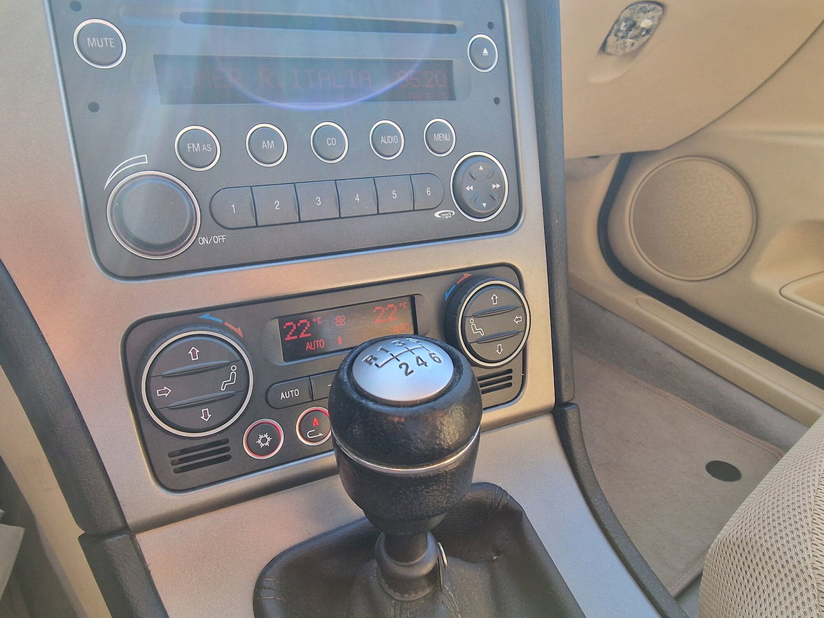 Alfa Romeo 159 1.9 JTDm 150CV Progression (16)