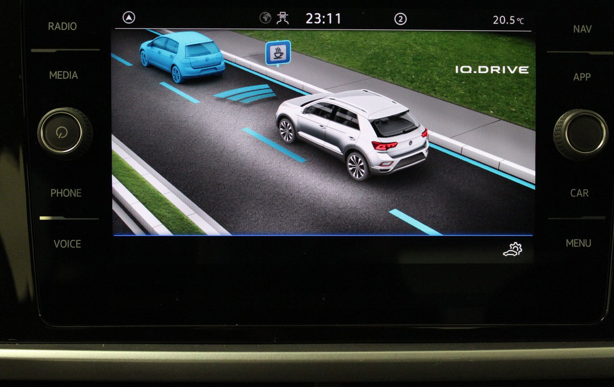 Volkswagen T-Roc 1.0 TSI Life (18)