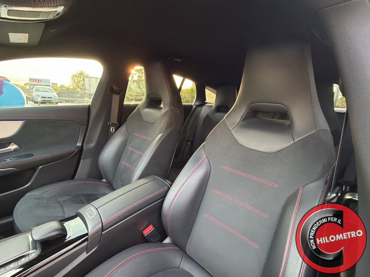 Mercedes-Benz CLA Shooting Brake 200 d Automatic 4Matic Shooting Brake Premium (14)