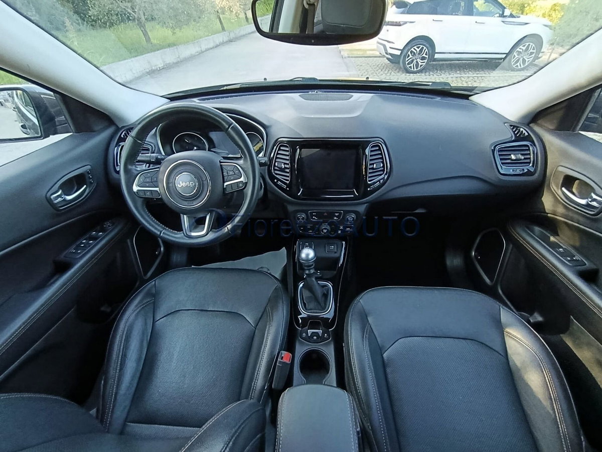 Jeep Compass 1.6 Multijet II 2WD Limited (10)