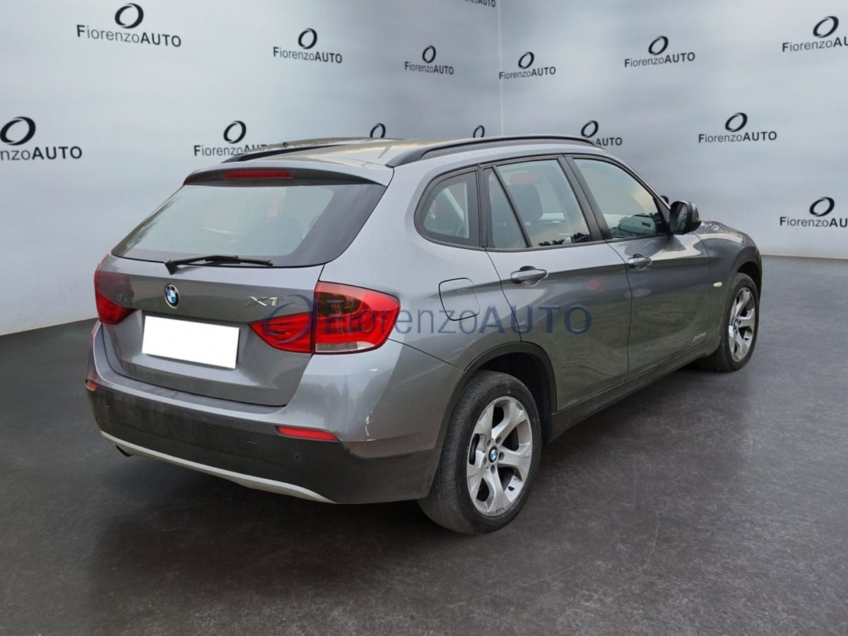 BMW X1 sDrive18d Futura (4)