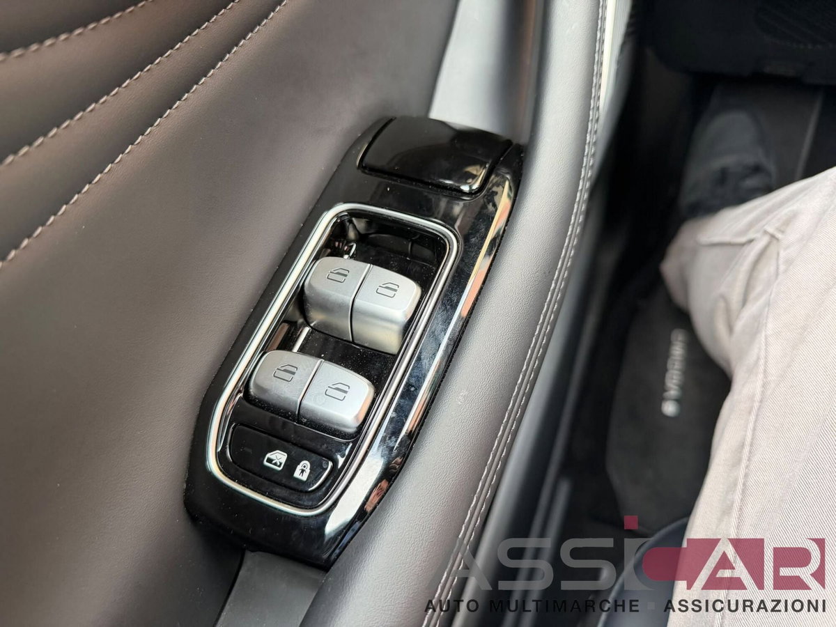 Omoda Omoda 9 SHS-P 1.5 tgdi phev Black Knight i-awd dht (12)