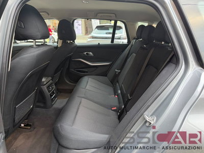 BMW Serie 3 Touring 320d  mhev 48V auto (15)