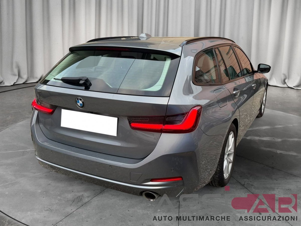 BMW Serie 3 Touring 320d  mhev 48V auto (6)