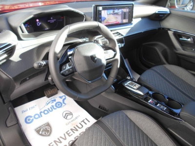 Peugeot 2008 54 kWh Allure (13)