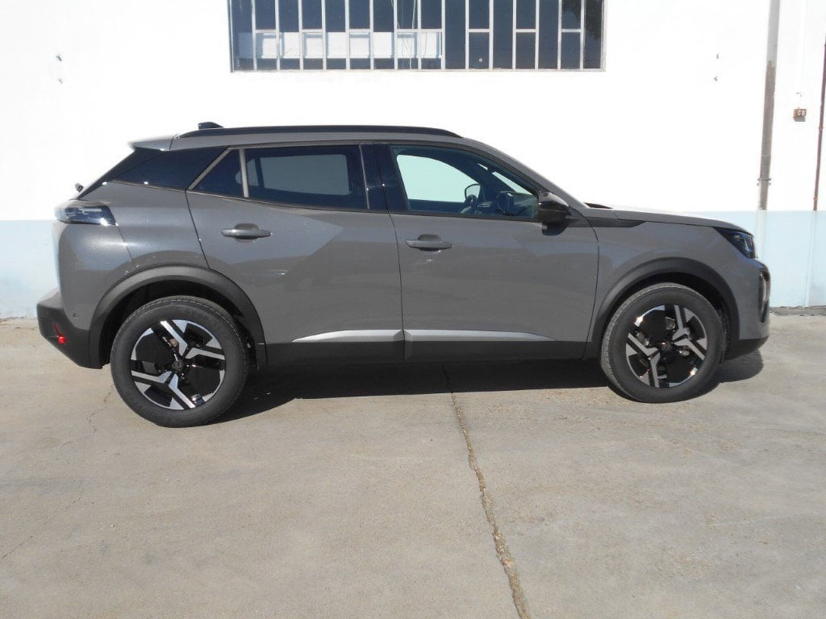 Peugeot 2008 54 kWh Allure (3)