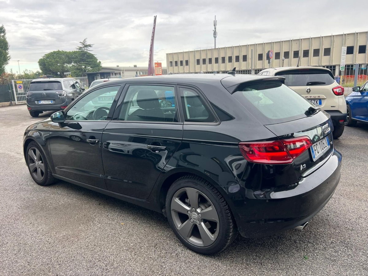 Audi A3 Sportback 1.6 TDI clean diesel Ambition (4)