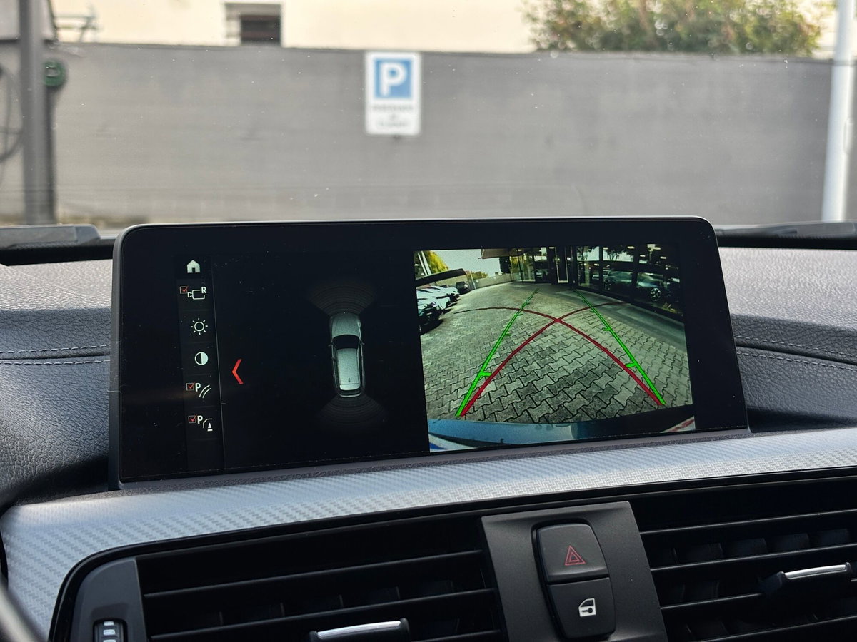BMW Serie 3 Touring 320d xDrive  Msport (16)