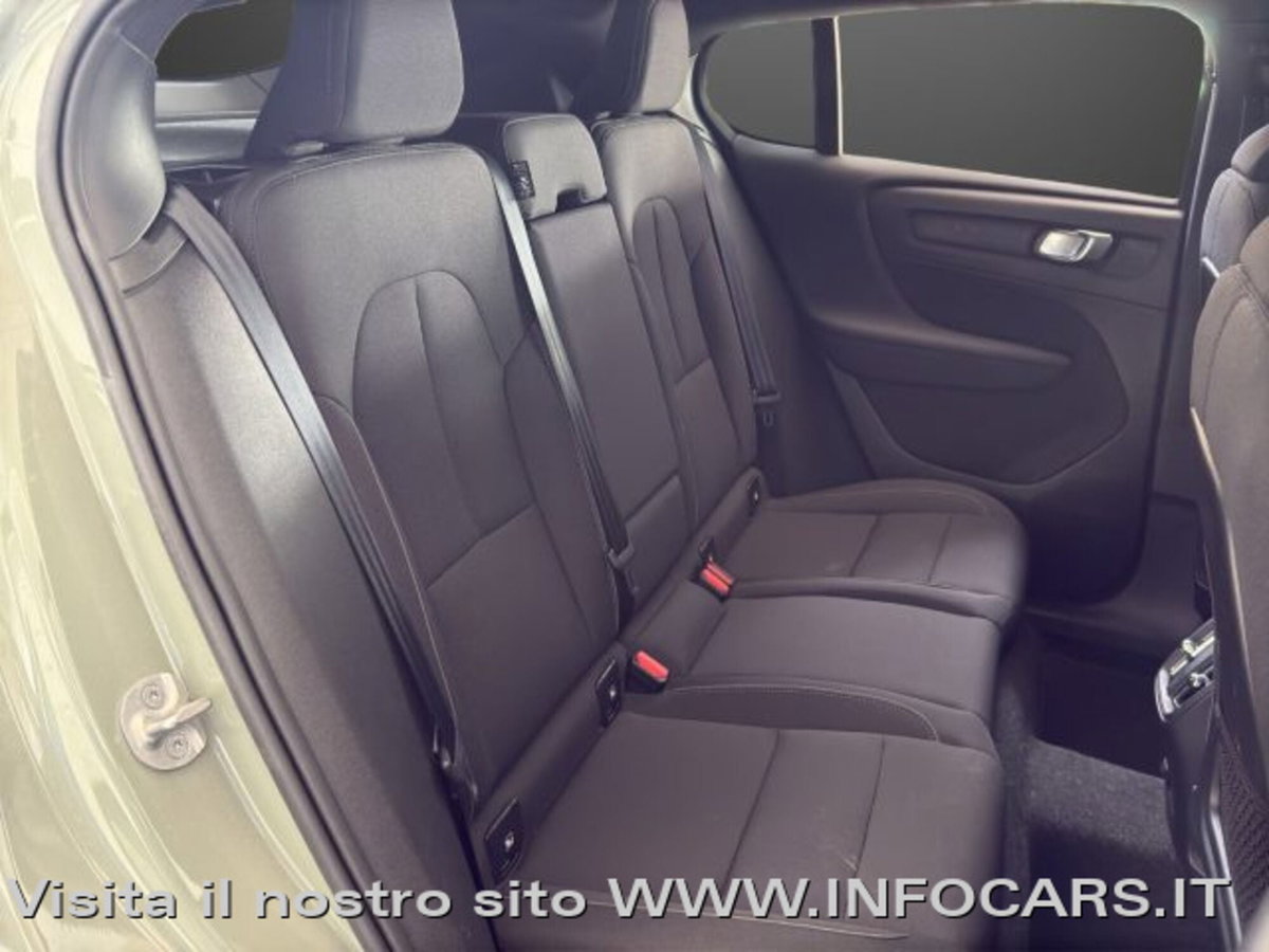 Volvo C40 Recharge Twin Motor AWD Plus (8)