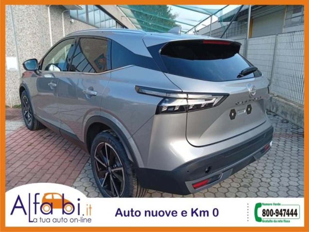 Nissan Qashqai 1.3 mhev Tekna 4wd 158cv xtronic (4)