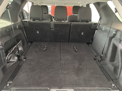 Land Rover Discovery Sport 2.0 SD4 240 CV SE (13)