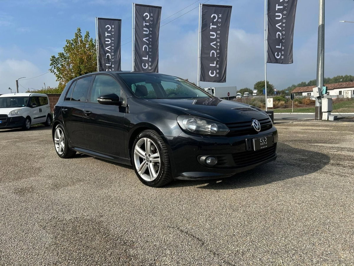 Volkswagen Golf 1.6 TDI DPF 5p. Highline (5)