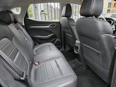 Mg ZS 1.5 Classic Luxury (12)