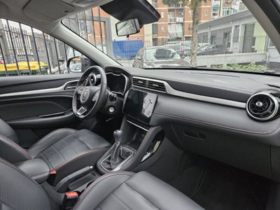 Mg ZS 1.5 Classic Luxury (16)