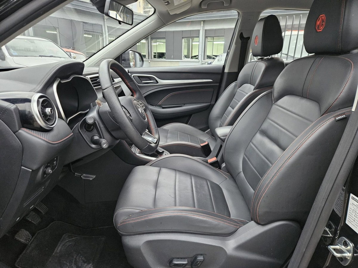 Mg ZS 1.5 Classic Luxury (8)