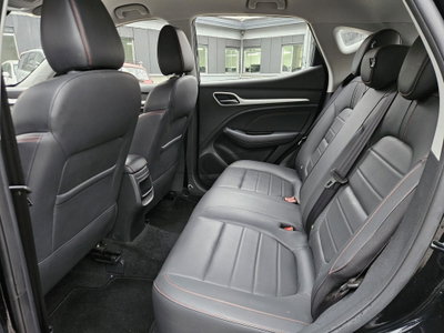 Mg ZS 1.5 Classic Luxury (9)