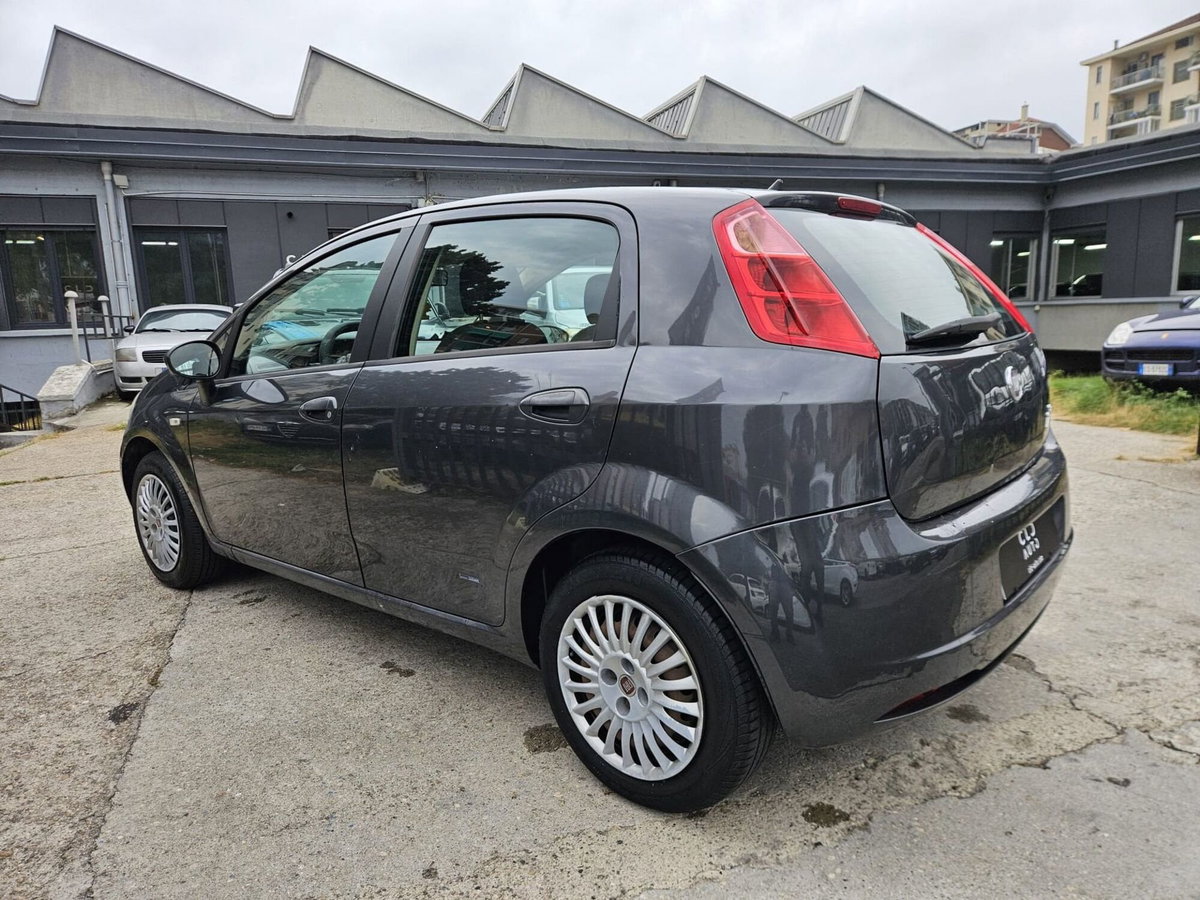 Fiat Grande Punto 1.2 5 porte (6)