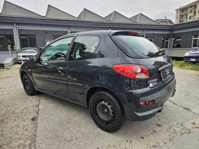 Peugeot 206 60CV 3p. Trendy (4)