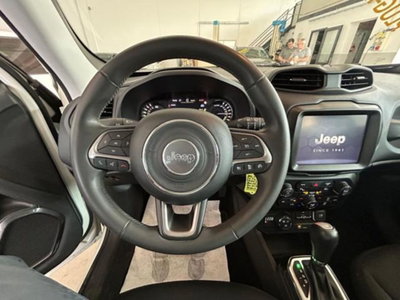 Jeep Renegade 1.3 T4 190CV PHEV 4xe AT6 Limited (10)