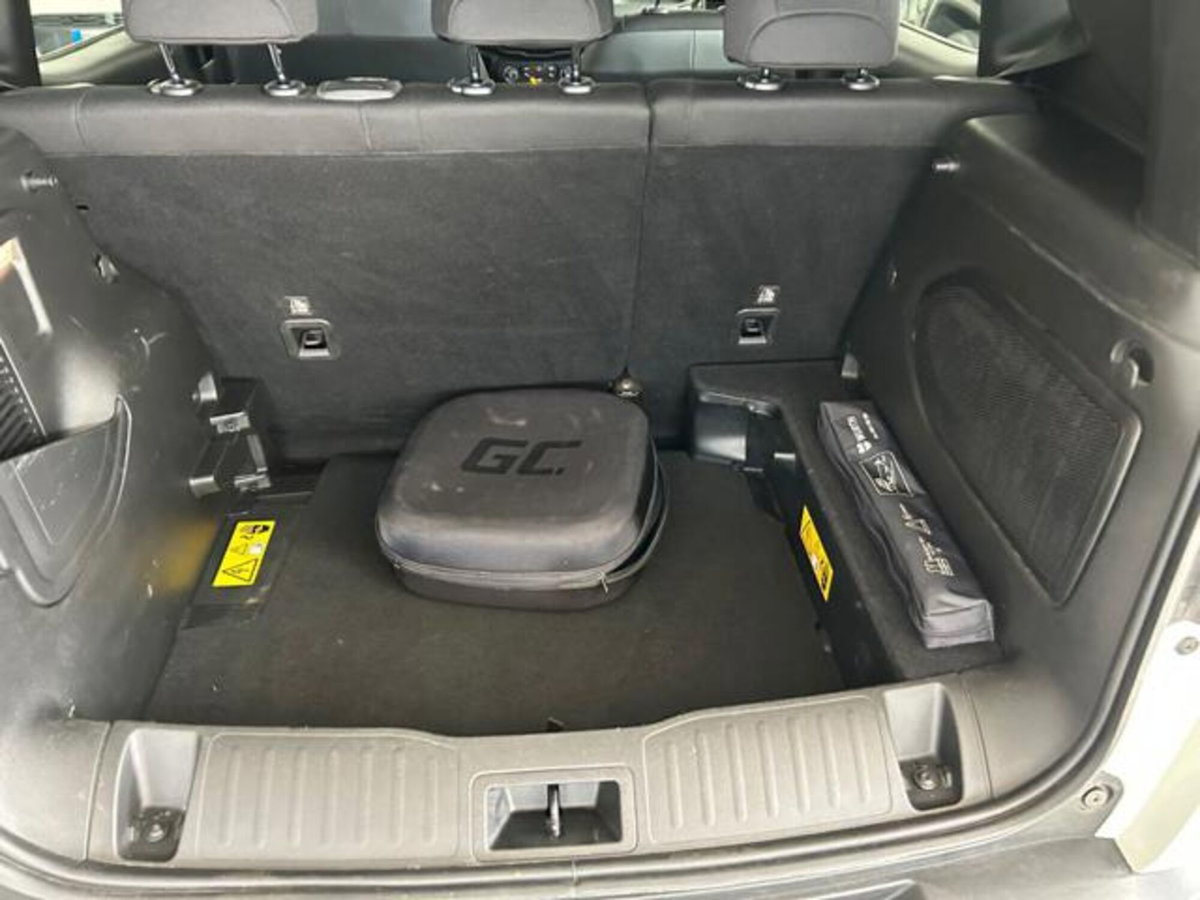 Jeep Renegade 1.3 T4 190CV PHEV 4xe AT6 Limited (17)