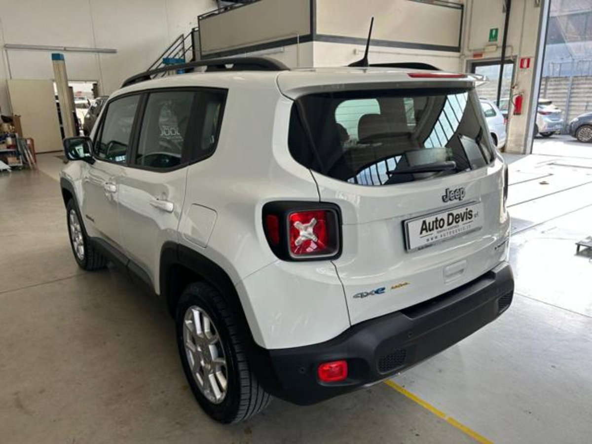 Jeep Renegade 1.3 T4 190CV PHEV 4xe AT6 Limited (7)