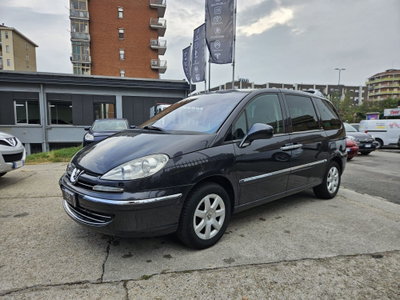 Peugeot 807 HDi 136CV ST usata