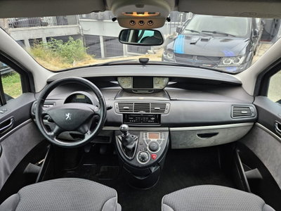 Peugeot 807 HDi 136CV ST (11)