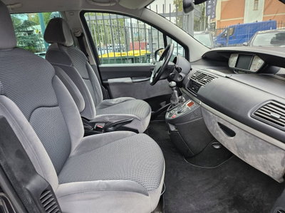 Peugeot 807 HDi 136CV ST (12)
