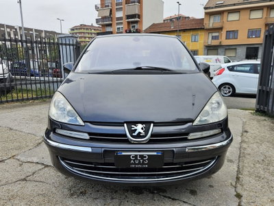Peugeot 807 HDi 136CV ST (2)