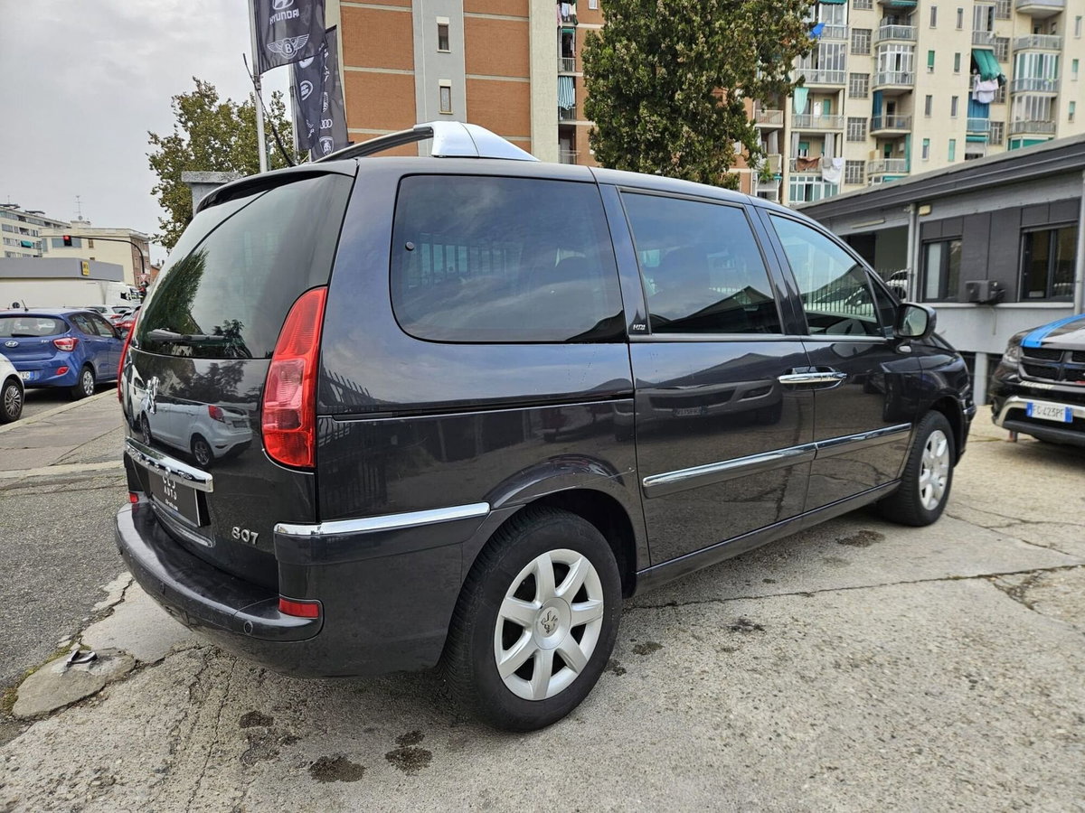 Peugeot 807 HDi 136CV ST (4)