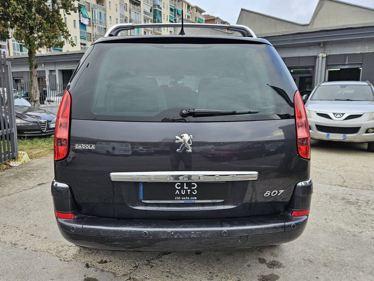 Peugeot 807 HDi 136CV ST (5)