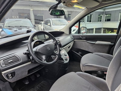 Peugeot 807 HDi 136CV ST (7)