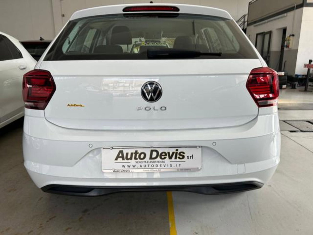 Volkswagen Polo 1.0 Life 80cv (6)