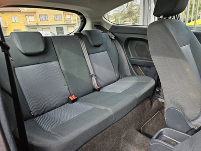 Ford Fiesta 1.4 3 porte Bz.- GPL Titanium (11)