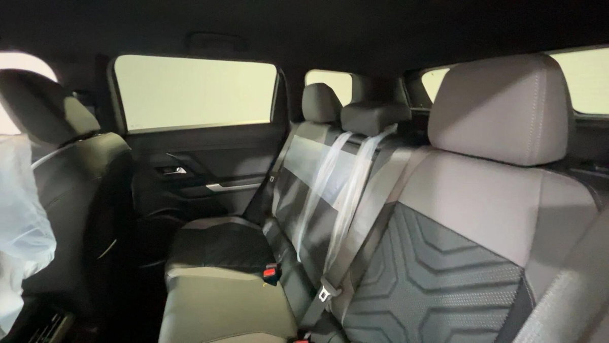 Jeep Compass 1.2 turbo e-hybrid mhev First Edition fwd 145cv edct6 (18)